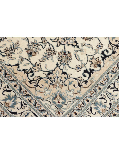 Tappeto Nain Kashmar Persia cm.147x192