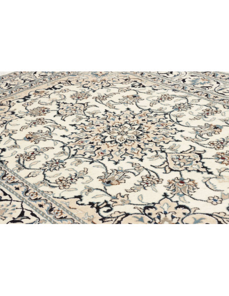 Tappeto Nain Kashmar Persia cm.147x192