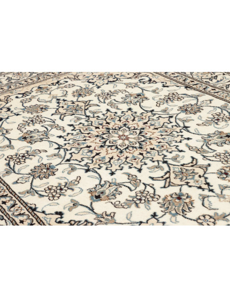 Tappeto Nain Kashmar Persia cm.147x196